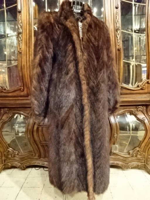 Beautiful Vintage Brightener Finland Added Blue Fox Fur Coat Made Tyson Fury Steps Out In 9 000 Fur Coat Made Of Dead Rodents Le Buzz