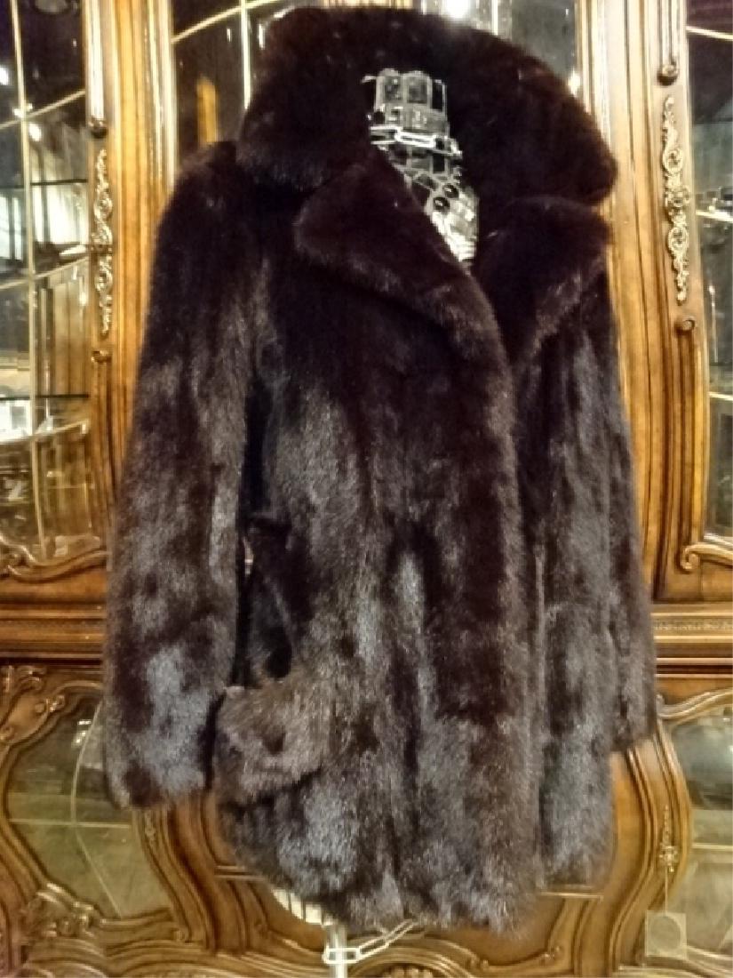LADIES' FUR JACKET, VERY GOOD CONDITION, NO LABEL, SIZE (1 of 5)