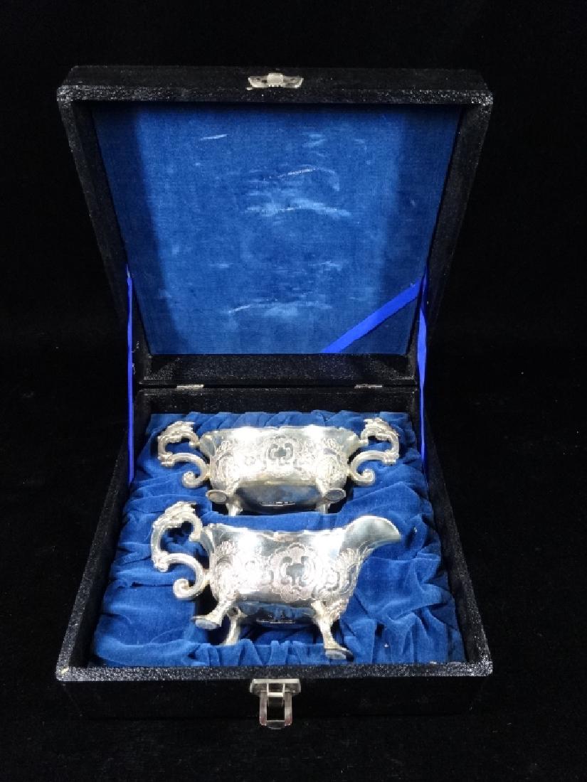 2 PC SILVERPLATE BOWLS, WITH PRESENTATION BOX, APPROX (1 of 5)