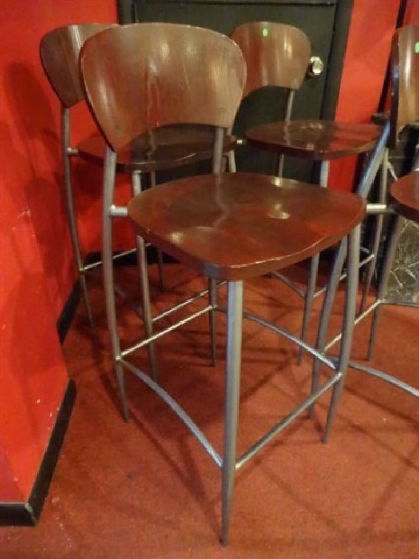 4 METAL AND WOOD BARSTOOLS, BAR HEIGHT, GRAY FINISH: 4 METAL AND WOOD BARSTOOLS, BAR HEIGHT, GRAY FINISH METAL BASES, SKU948.07