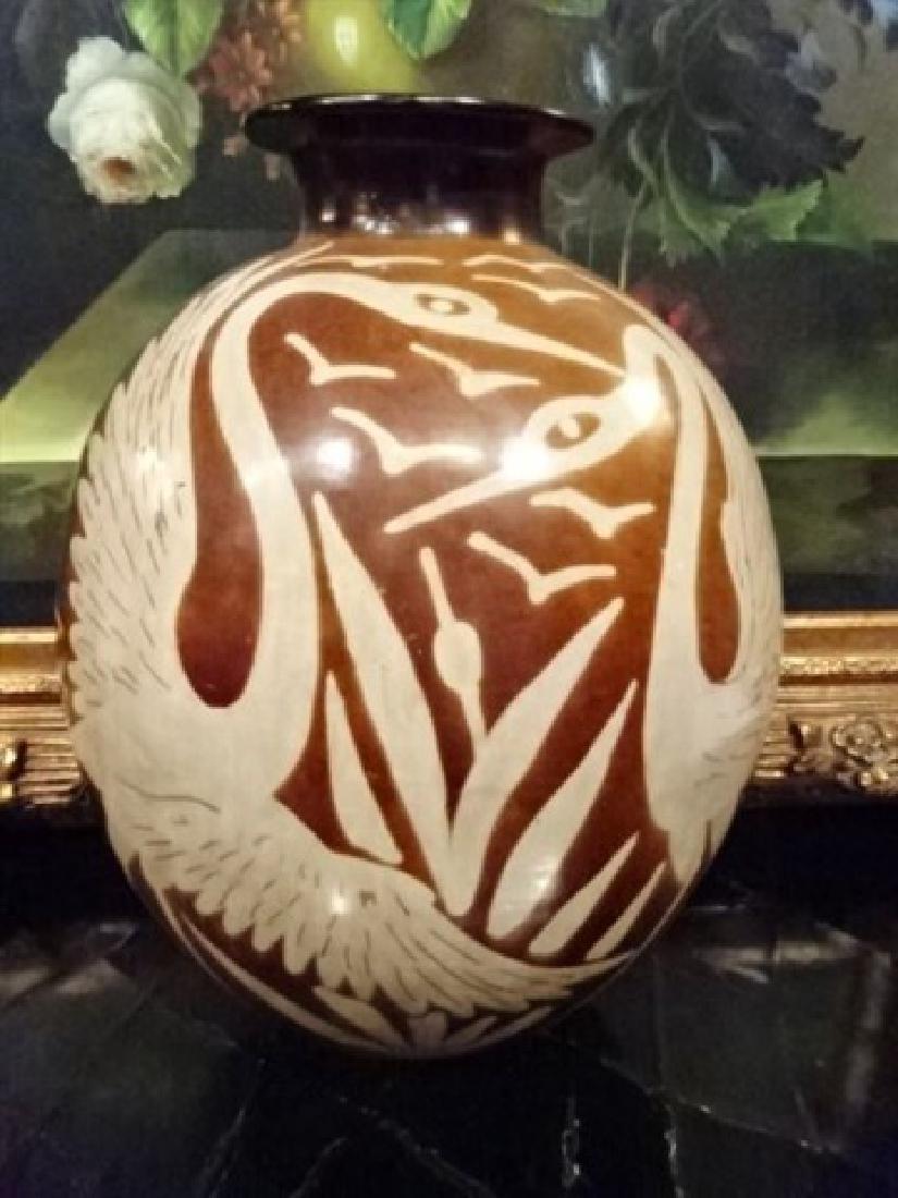 LARGE POTTERY SWAN MOTIF VASE, VERY GOOD CONDITION, (1 of 4)