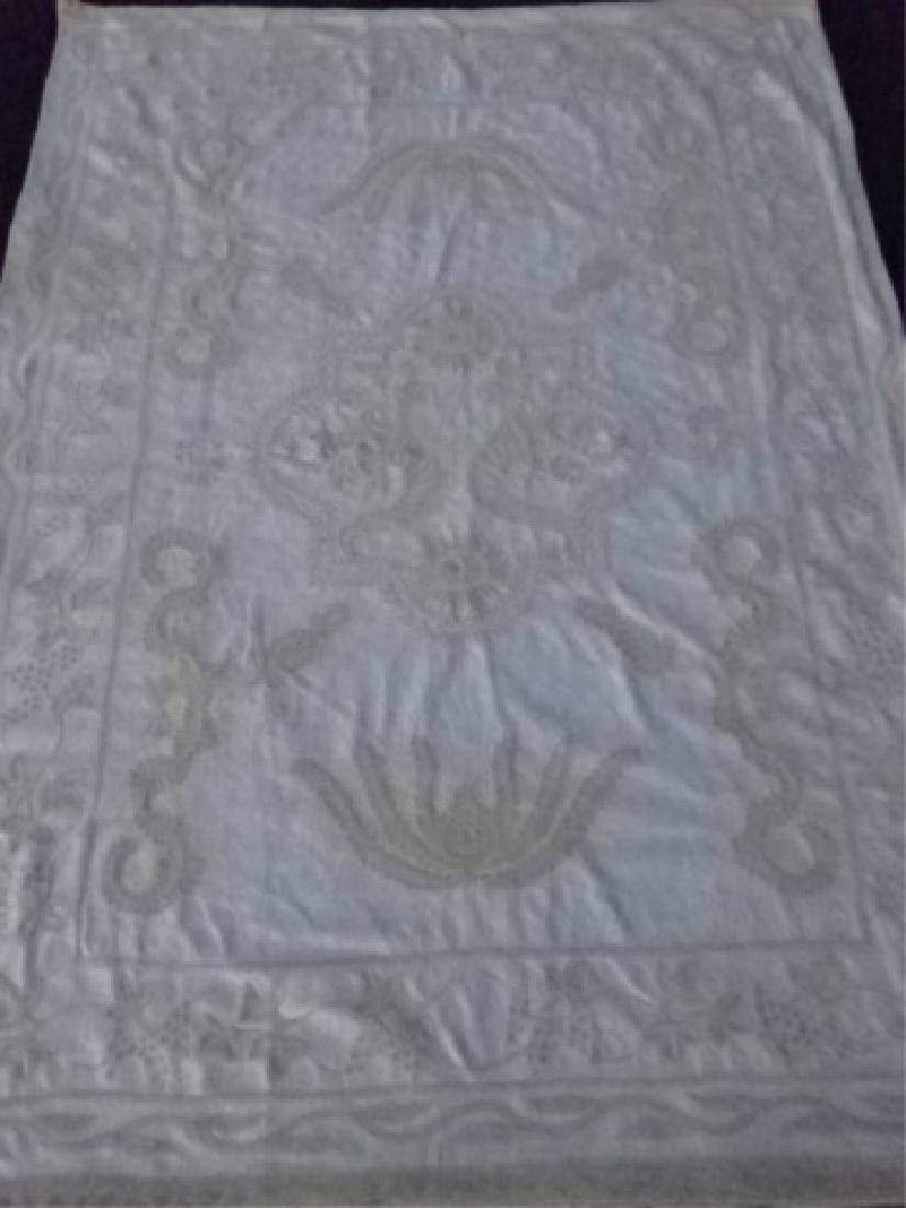 RALPH LAUREN CREWEL WORK WOOL RUG, OFF WHITE FIELD WITH: RALPH LAUREN CREWEL WORK WOOL RUG, OFF WHITE FIELD WITH BEIGE FLORALS, VERY GOOD CONDITION WITH NO RIPS OR STAINS, LABELED RALPH LAUREN, 4'8" X 6'5", SKU466.03 P80