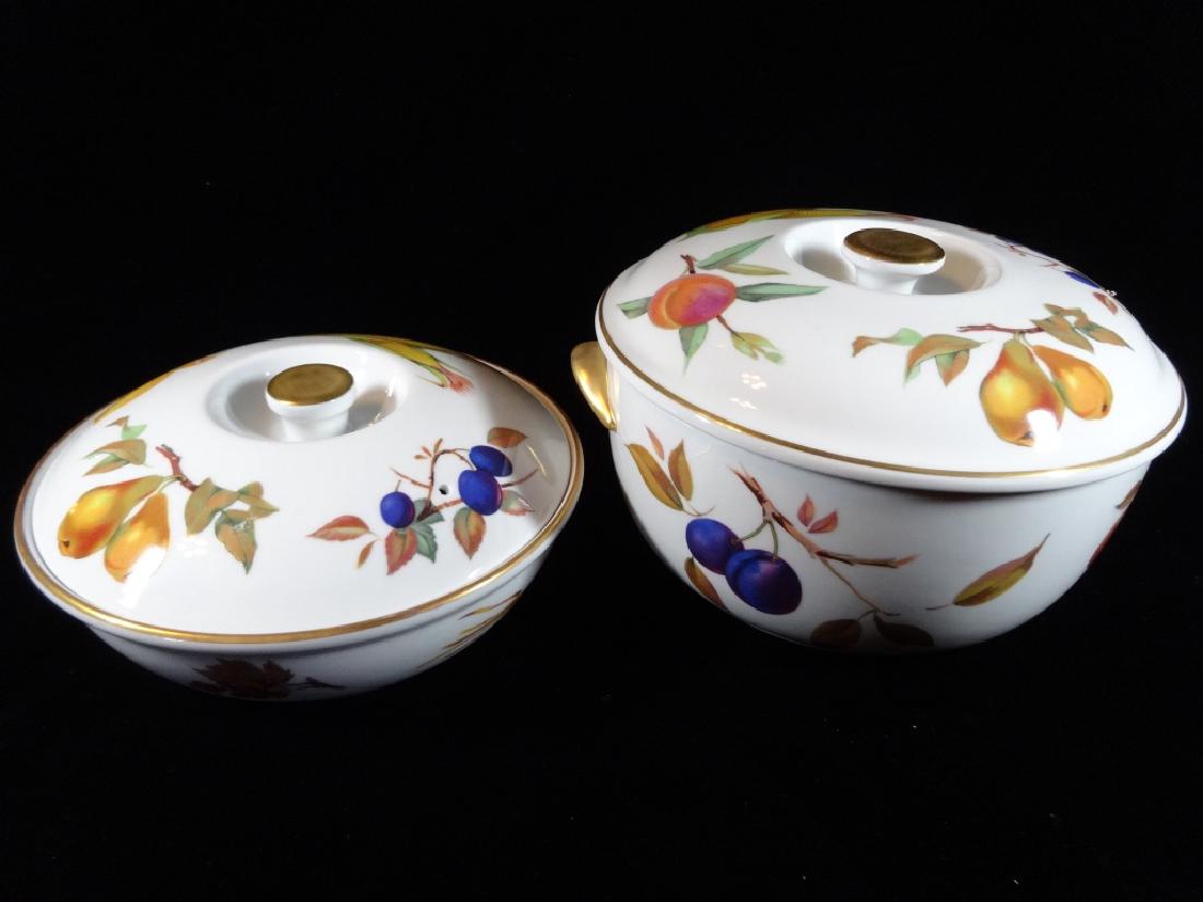 2 PC ROYAL WORCESTER CASSEROLES WITH LIDS, EVESHAM (1 of 5)