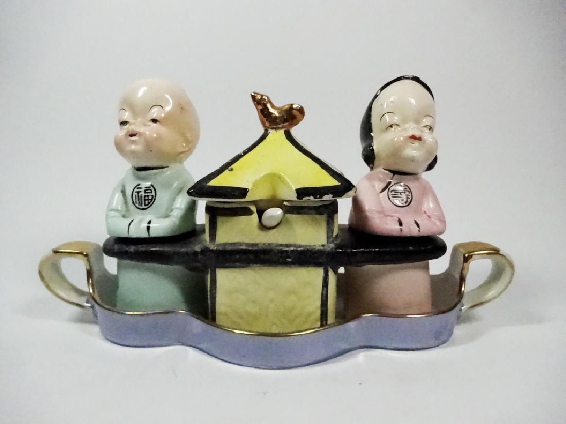 VINTAGE ASIAN CONDIMENT SET, MAN & WOMAN WITH PADOGA IN (1 of 8)