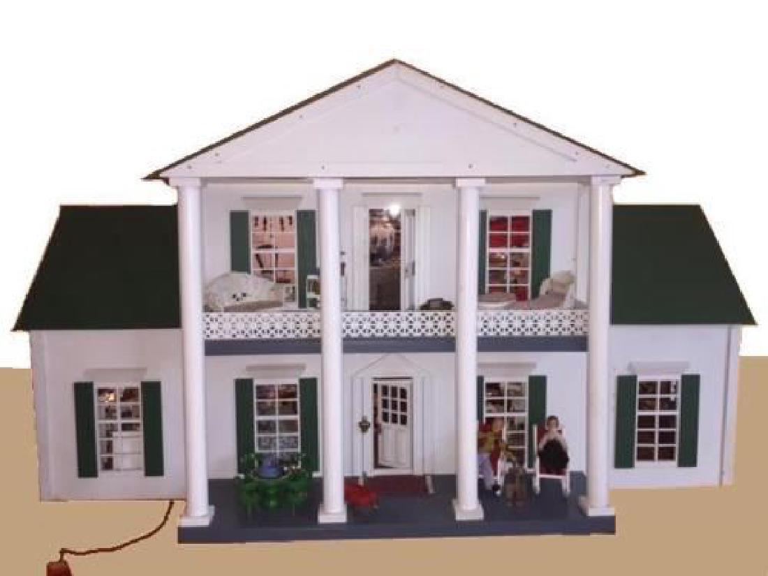 LARGE GONE WITH THE WIND ANTEBELLUM STYLE DOLLHOUSE, (1 of 6)