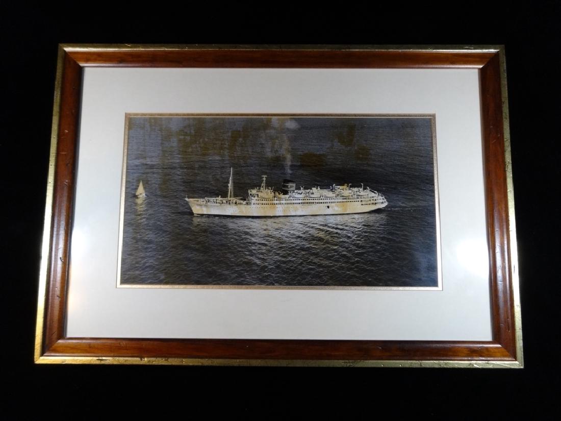 VINTAGE PHOTOGRAPH OF OCEAN LINER BAHAMA STAR, MARITIME: VINTAGE PHOTOGRAPH OF OCEAN LINER BAHAMA STAR, MARITIME COLLECTIBLE, FRAMED SIZE 28" X 19", SKU399