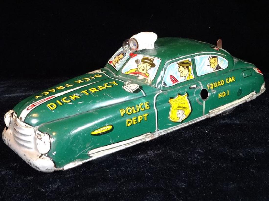 VINTAGE METAL DICK TRACY WIND UP CAR, CIRCA 1950's,
