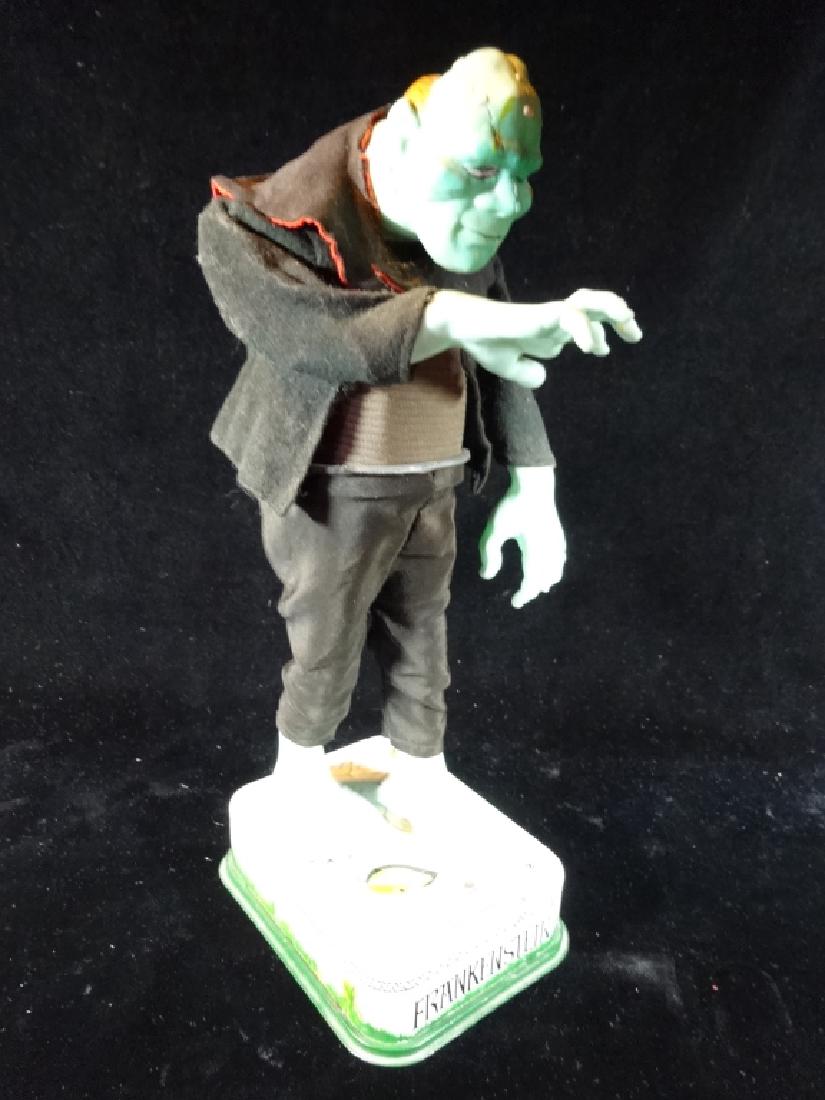 VINTAGE FRANKENSTEIN'S MONSTER MECHANICAL TOY, GOOD (1 of 4)
