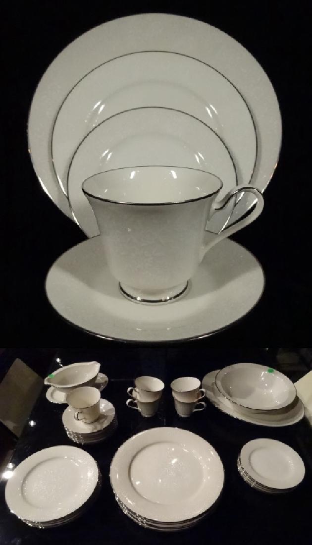 30 PC NORITAKE IVORY CHINA, 7192 AFFECTION PATTERN, (1 of 8)