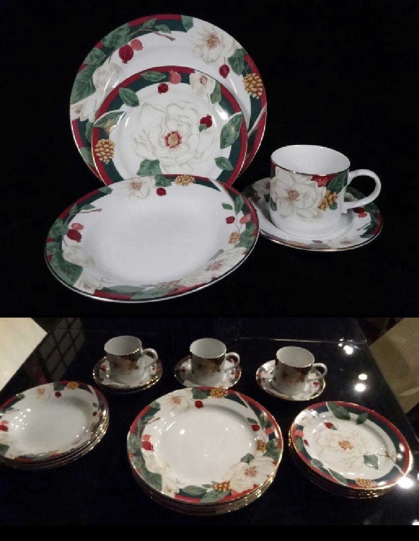 19 PC TIENSHAN FINE CHINA, MAGNOLIA PATTERN, INCLUDES 4