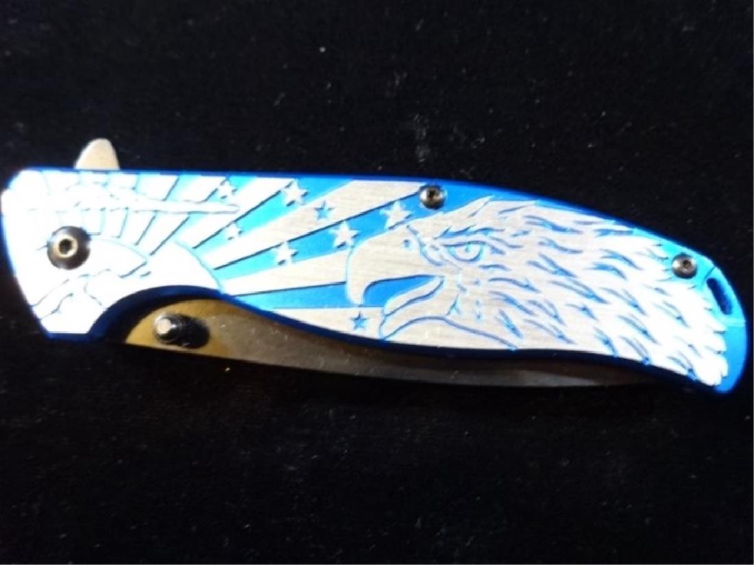 FOLDING KNIFE WITH BLUE EAGLE HANDLE, VERY GOOD (1 of 3)