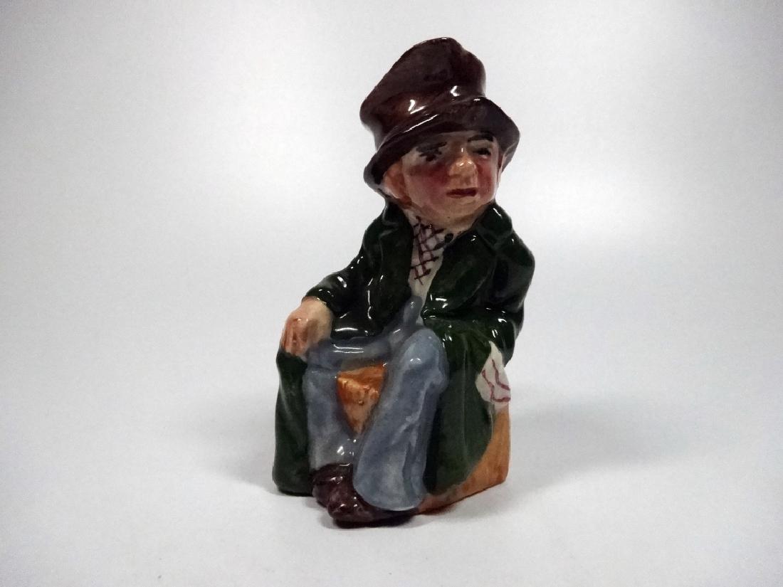 VINTAGE POTTERY TOBY JUG, SEATED MAN IN DARK GREEN: VINTAGE POTTERY TOBY JUG, SEATED MAN IN DARK GREEN COAT, APPROX 3 1/8"H