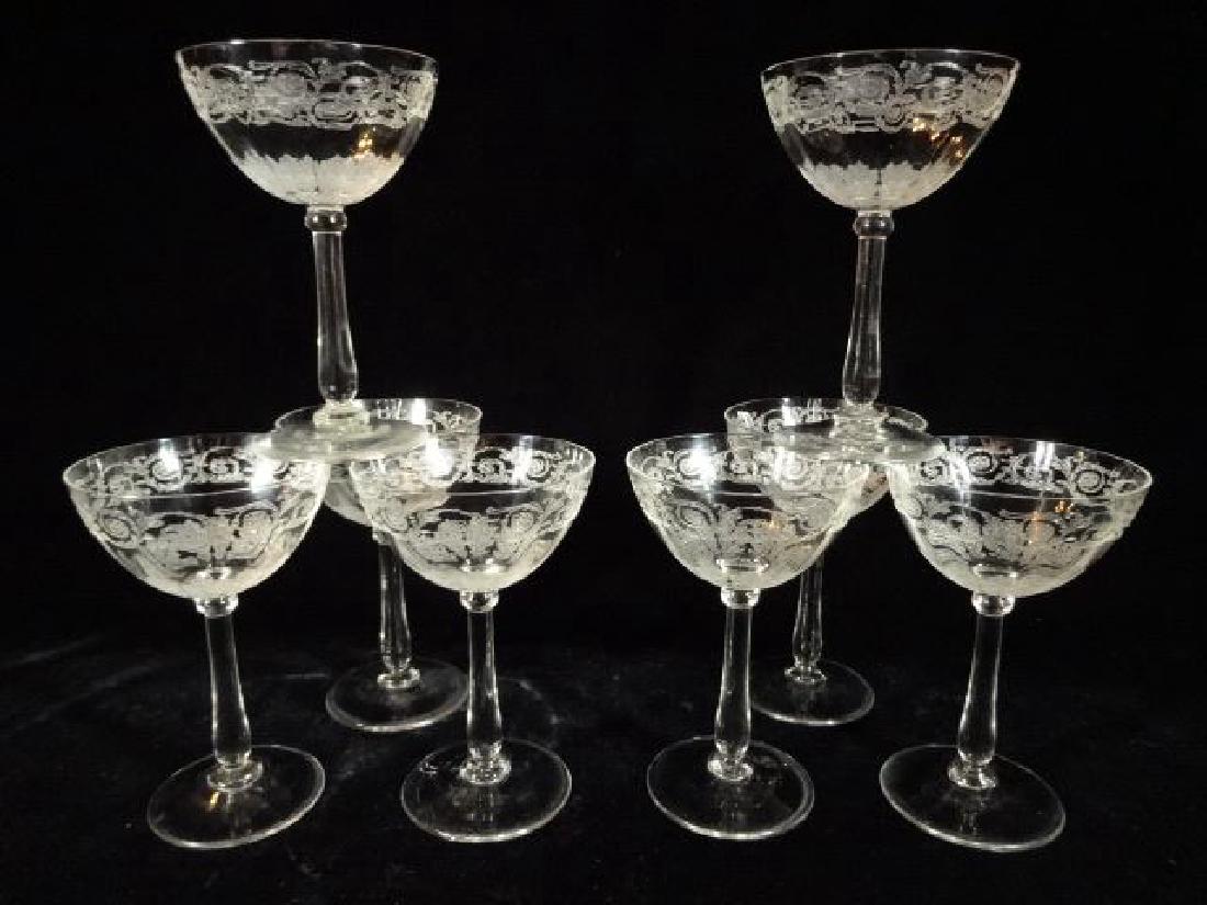 8 PC VINTAGE CRYSTAL CHAMPAGNE GLASSES WITH ETCHED (1 of 4)