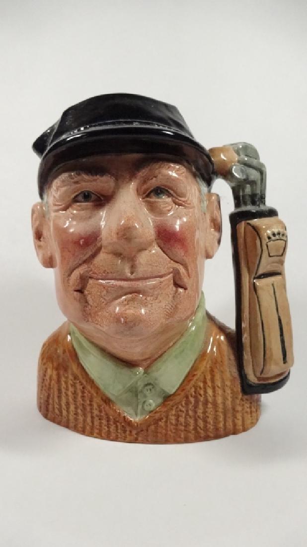 LARGE ROYAL DOULTON TOBY JUG, GOLFER, LIMITED 1970, D: LARGE ROYAL DOULTON TOBY JUG, GOLFER, LIMITED 1970, D 6623, COPYRIGHT 1970, MODELLED BY DAVID B BIGGS, APPROX 7.5"H