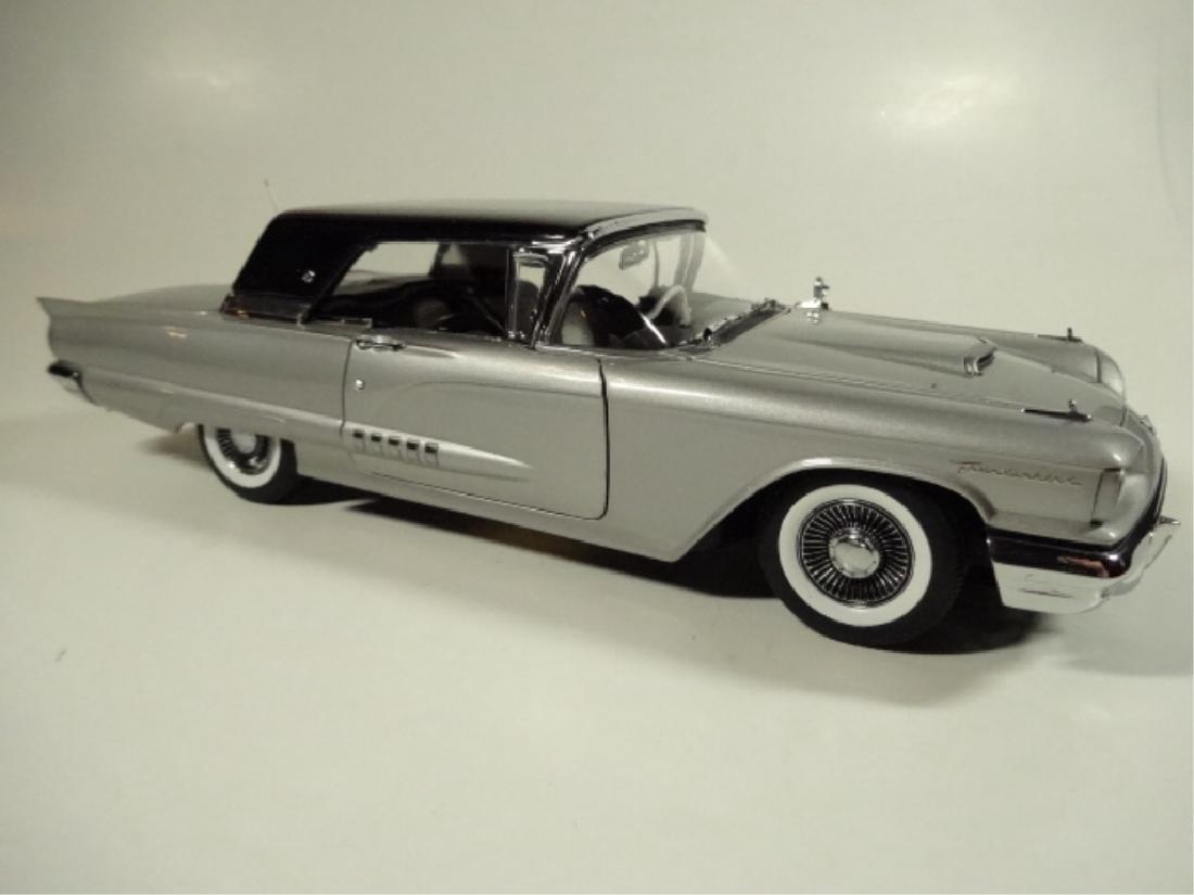 1958 FORD THUNDERBIRD COUPE, MINT CONDITION, BY DANBURY (1 of 6)