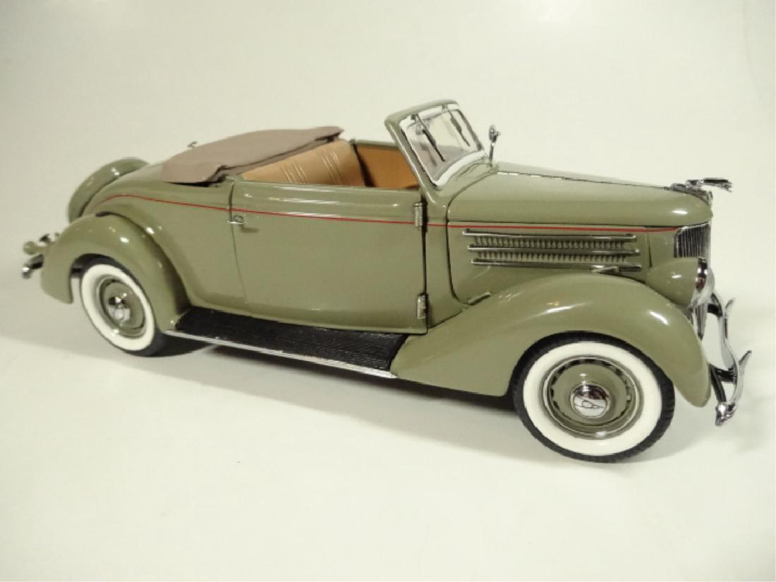 1936 FORD DELUXE CABRIOLET, MINT CONDITION, LIMITED (1 of 8)