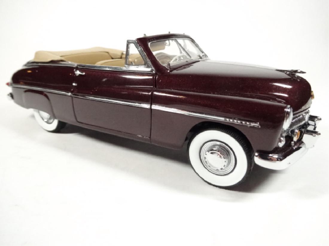 1949 MERCURY CONVERTIBLE, 1:24 DIECAST CAR FROM A (1 of 7)