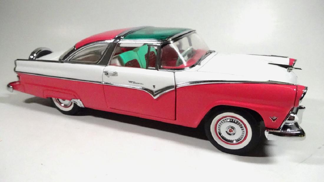 1955 FORD CROWN VICTORIA, #1 OF TWO AVAILABLE, 1:24 (1 of 8)