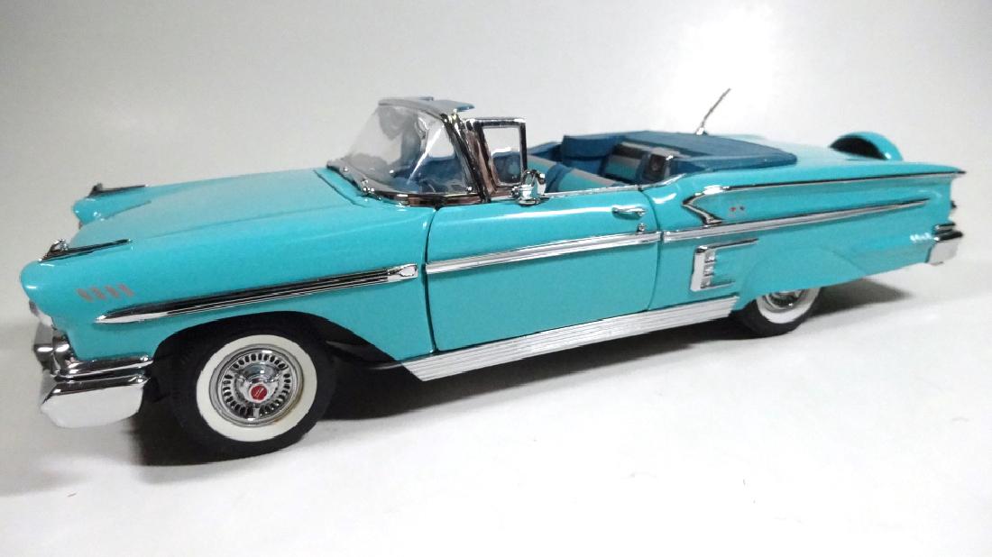1958 CHEVROLET IMPALA CONVERTIBLE, 1:24 DIECAST CAR BY (1 of 6)