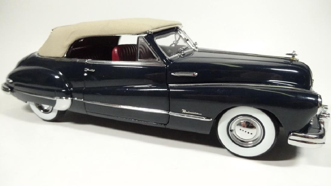 1948 BUICK ROADMASTER CONVERTIBLE, 1:24 DIECAST CAR BY (1 of 7)