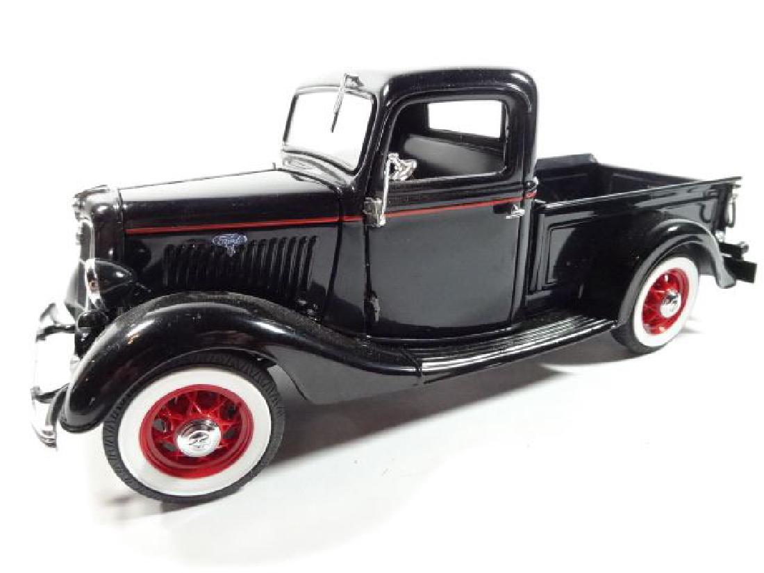 【レア絶版】DANBURY MINT社 1935 FORD PICKUP1:24 DANBURY MINT 1935 FORD PICKUP IN SCALE 1/24 WITH COA! | eBay