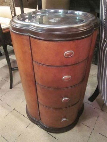 144: THOMASVILLE BOGART LUXE COLLECTION 4 DRAWER CHEST,