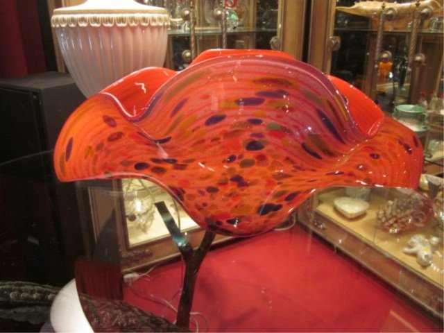 HUGE MURANO ART GLASS CENTERPIECE BOWL, RED CLAMSHE: HUGE MURANO ART GLASS CENTERPIECE BOWL, RED CLAMSHELL DESIGN, APPROX 10" HIGH & 21" WIDE