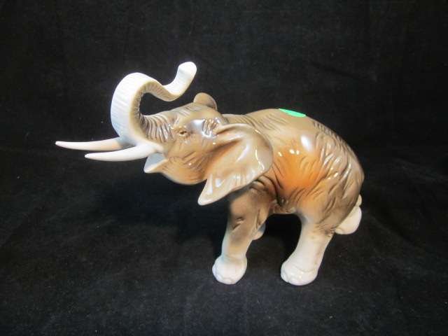 VINTAGE ROYAL DUX ELEPHANT, BOHEMIAN CZECH POTTERY: VINTAGE ROYAL DUX ELEPHANT, BOHEMIAN CZECH POTTERY, APPROX 6" HIGH