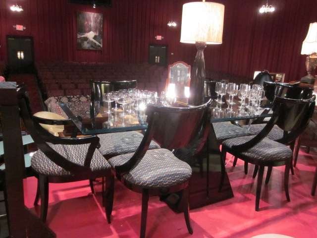 CONTEMPORARY DINING TABLE WITH TRIANGULAR BASE, GLA