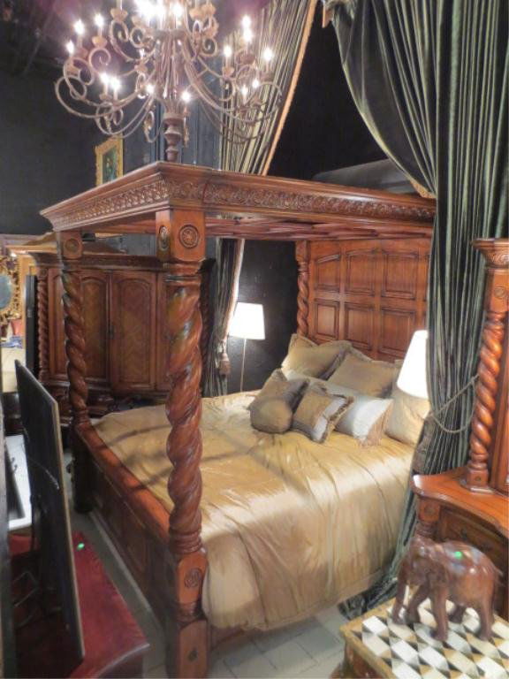SOLID WOOD KING 4 POSTER CANOPY BEDROOM SET, ENGLIS: SOLID WOOD KING 4 POSTER CANOPY BEDROOM SET, ENGLISH TUDOR STYLE WITH LARGE ROPE TURNED POSTS, CARVED ROSETTES, BUN FEET, INCLUDES COMPLETE CANOPY BED AND DRESSER WITH LIGHTED TRI-FOLD MIRROR WITH CUR