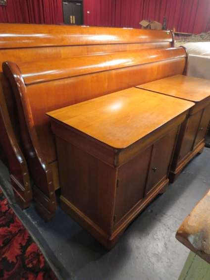 SLEIGH BEDROOM SET INCLUDED FULL SIZE HEADBOARD, FO: SLEIGH BEDROOM SET INCLUDED FULL SIZE HEADBOARD, FOOTBOARD, RAILS, AND TWO NIGHTSTANDS, MEDIUM FINISH