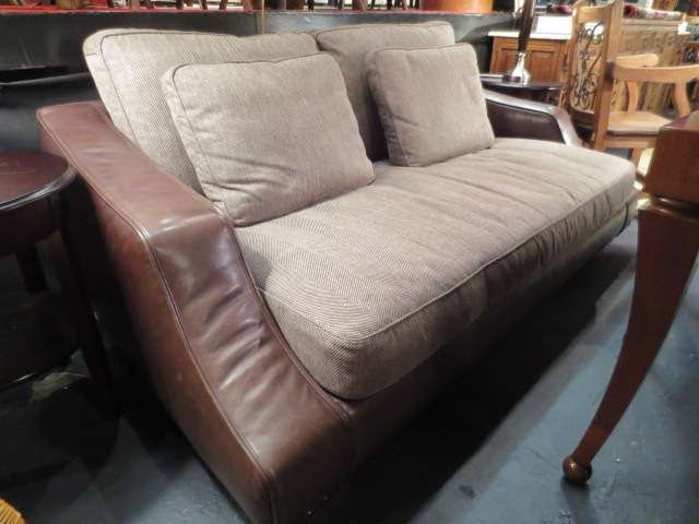 NATUZZI CONTEMPORARY LEATHER SOFA, BROWN LEATHER AR: NATUZZI CONTEMPORARY LEATHER SOFA, BROWN LEATHER ARMS AND BASE, BEIGE UPHOLSTERES CUSHIONS, IMMACULATE LIKE NEW CONDITION, LABELED NATUZZI