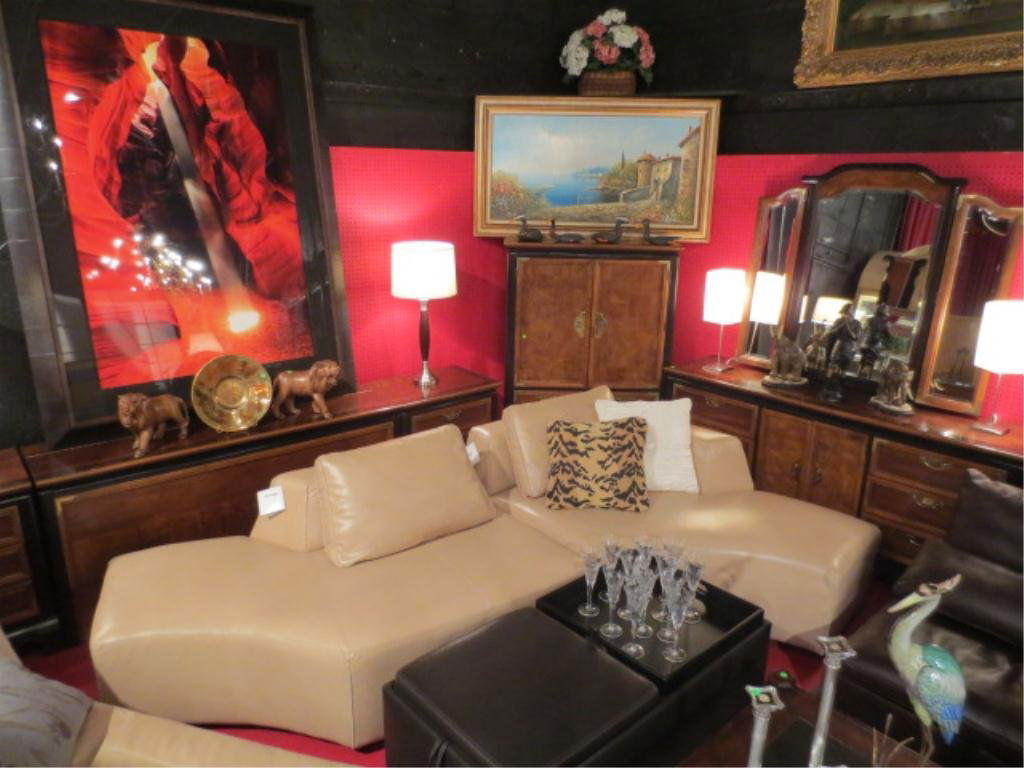 BROYHILL KING BEDROOM SET, ASIAN MOTIF DARK FINISH: BROYHILL KING BEDROOM SET, ASIAN MOTIF DARK FINISH WITH BLACK ACCENTS, INCLUDES BED WITH STORAGE HEADBOARD, PAIR NIGHTSTANDS, DRESSER, TRI-FOLD MIRROR, AND ARMOIRE, VERY GOOD CONDITION