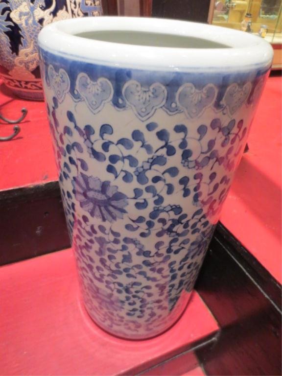 BLUE AND WHITE PORCELAIN UMBRELLA STAND, APPROX 20: BLUE AND WHITE PORCELAIN UMBRELLA STAND, APPROX 20" H