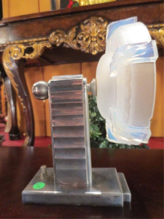 VINTAGE 1930's ART DECO ELECTIC WALL SCONCE, OPALES: VINTAGE 1930's ART DECO ELECTIC WALL SCONCE, OPALESCENT BLUE AND WHITE GLASS SHADE, NICKEL FINISH METAL BASE, EXCELLENT CONDITION, APPROX 15"L