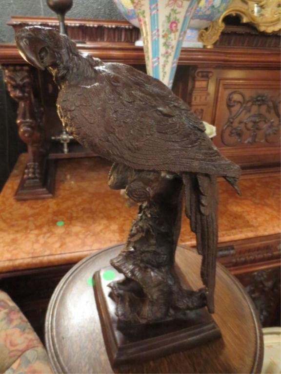 MAITLAND SMITH SCULPTURE OF A PARROT, DARK BRONZE : MAITLAND SMITH SCULPTURE OF A PARROT, DARK BRONZE PATINA, MADE IN THAILAND, APPROX 13.75" HIGH