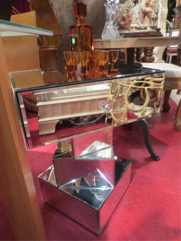 CONTEMPORARY STACKED MIRROR TABLE, WITH SINGLE DRA: CONTEMPORARY STACKED MIRROR TABLE, WITH SINGLE DRAWER, OVERALL GOOD CONDITION, 2 SMALL LOWER PANES HAVE CRACKS, OTHERWISE SOLID CONDITION, APPROX 32"H