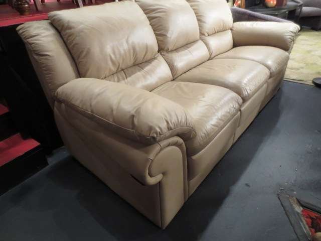 CONTEMPORARY LEATHER SOFA, DUAL RECLINERS, BEIGE LEATHE: CONTEMPORARY LEATHER SOFA, DUAL RECLINERS, BEIGE LEATHER, VERY GOOD CONDITION WITH NO SCRATCHES OR STAINS