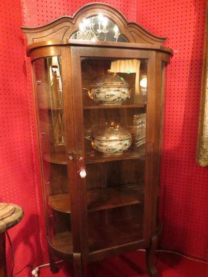 ANTIQUE OAK VITRINE, DEMI-LUNE WITH CURVED GLASS PANELS: ANTIQUE OAK VITRINE, DEMI-LUNE WITH CURVED GLASS PANELS, WOOD SHELVES, MIRROR TOP, APPROX 5.5'H