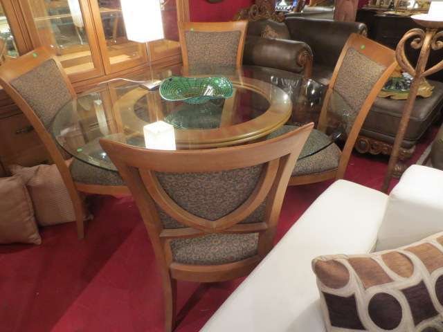 CONTEMPORARY ROUND DINING TABLE, LIGHT FINISH WITH DIAM: CONTEMPORARY ROUND DINING TABLE, LIGHT FINISH WITH DIAMOND ACCENTS, FOUR CHIARS WITH GRAY PATTERNED UPHOLSTERED SEATS, APPROX 62" ROUND GLASS TOP, EXCELLENT CONDITION