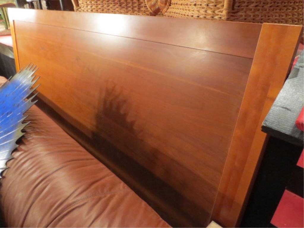 CONTEMPORARY KING BED, MEDIUM FINISH, INCLUDES HEADBOAR: CONTEMPORARY KING BED, MEDIUM FINISH, INCLUDES HEADBOARD, FOOTBOARD, RAILS, SLATS "** PLEASE NOTE: ARRANGEMENTS FOR SHIPPING AND PACKAGING ARE THE SOLE RESPONSIBILITY OF THE WINNING BIDDER. THE AUCTIO