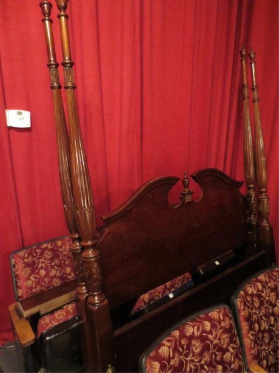 MAHOGANY CHIPPENDALE KING FOUR POSTER BED, CENTER FINIA: MAHOGANY CHIPPENDALE KING FOUR POSTER BED, CENTER FINIAL, BRASS ACCENTS, INCLUDES HEADBOARD, FOOTBOARD, RAILS, SLATS "** PLEASE NOTE: ARRANGEMENTS FOR SHIPPING AND PACKAGING ARE THE SOLE RESPONSIBILIT