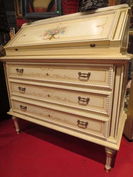 LOUIS XVI STYLE DROPFRONT SECRETARY DESK, ANTIQUE WHITE: LOUIS XVI STYLE DROPFRONT SECRETARY DESK, ANTIQUE WHITE FINISH WITH PAINTED FLORAL BOUQUETS, 3 DRAWERS, BEVELED CREAM MARBLE TOP, MADE IN ITALY ~~~ PLEASE NOTE: ARRANGEMENTS FOR SHIPPING AND PACKAGING