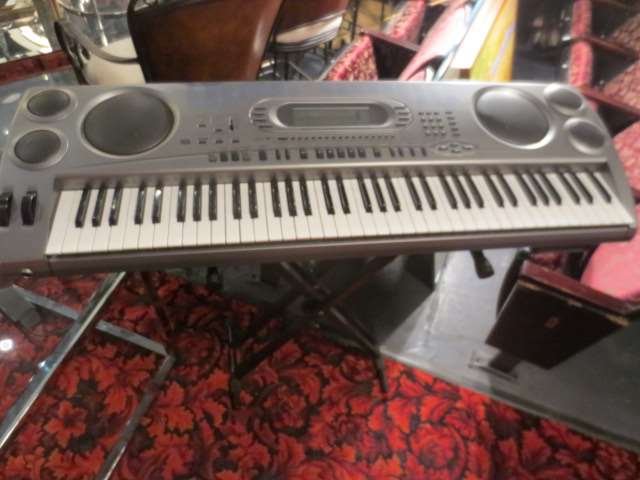 CASIO KEYBOARD MODEL WK-1630 WITH AC ADAPTOR AND FOLDIN: CASIO KEYBOARD MODEL WK-1630 WITH AC ADAPTOR AND FOLDING STAND