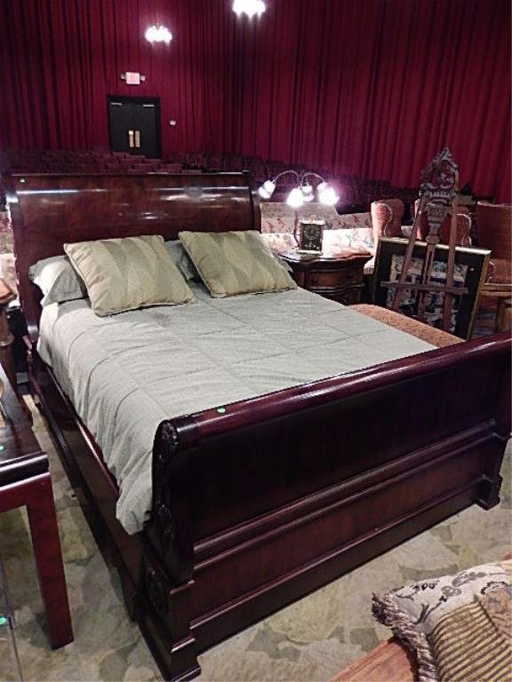 Ralph Lauren Queen Sleigh Bed Dark Finish Carved