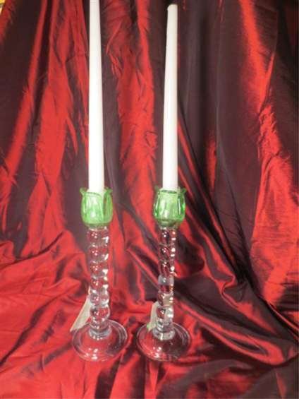 PAIR ITALIAN ART GLASS CANDLESTICKS, CLEAR WITH GREEN: PAIR ITALIAN ART GLASS CANDLESTICKS, CLEAR WITH GREEN FLORAL TOPS, APPROX. 11.5"H