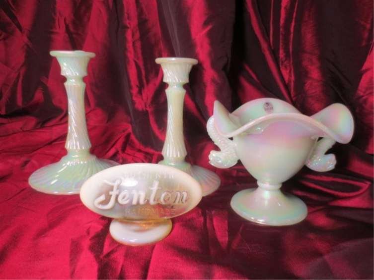 4 PCS FENTON GLASS, PALE IRIDESCENT GREEN INCLUDES 2: 4 PCS FENTON GLASS, PALE IRIDESCENT GREEN INCLUDES 2 CANDLESTICKS APPROX 7.25"H, BOWL APPROX 5"H & 6" DIAMETER, PLUS FENTON NAMEPLATE