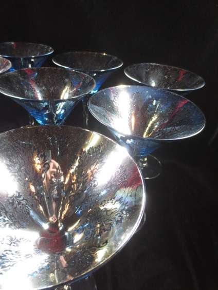 SET OF 8 MARTINI GLASSES, BLUE FILIGREE DESIGN WITH