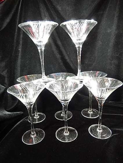 8 LARGE MARTINI GLASSES, CLEAR WITH SILVER STRIPE: 8 LARGE MARTINI GLASSES, CLEAR WITH SILVER STRIPE DESIGN, APPROX 8"H