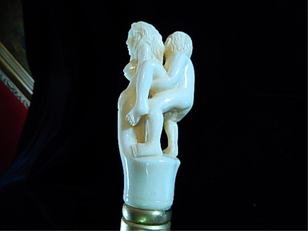 CARVED BONE HANDLE CANE/WALKING STICK, EROTIC COUPLE,: CARVED BONE HANDLE CANE/WALKING STICK, EROTIC COUPLE, HANDLE APPROX 6"L